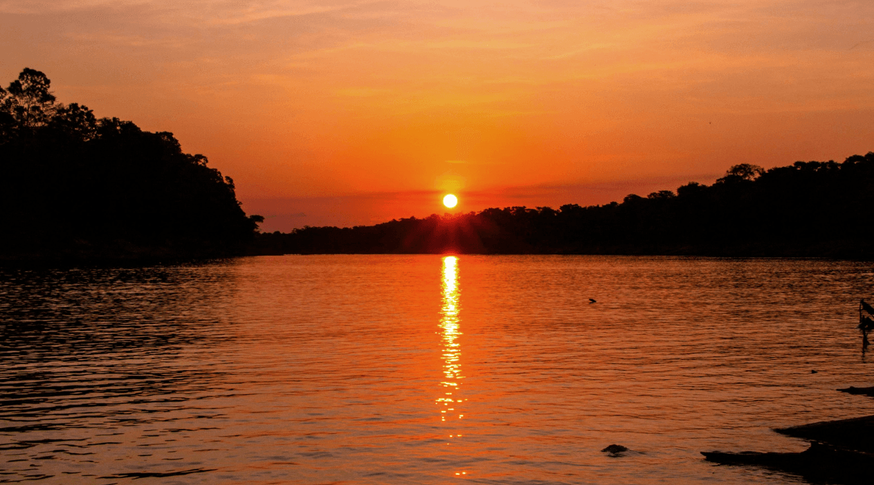 Atardecer Amazonas