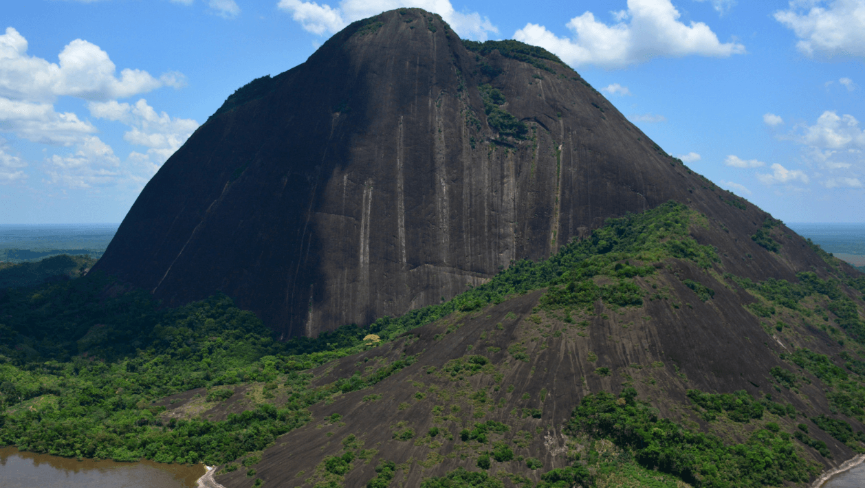 Cerros de Mavicure - Guainía